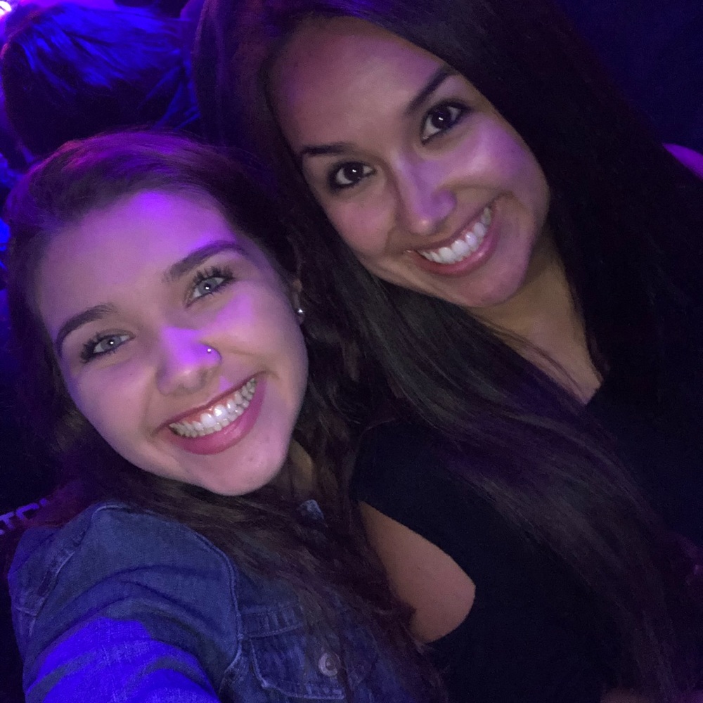 Meet your Posher, Loren